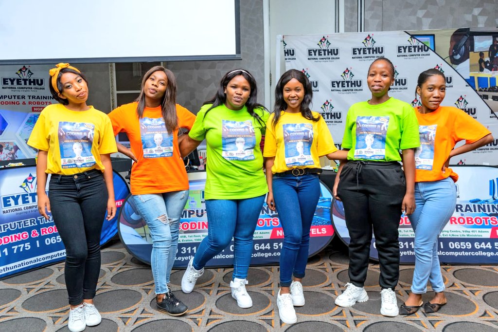 KyaBatjha's tweet photo. Women in Engineering
#LegoEducation #legosouthafrica #FLL #KYB #Robotics #LEGOeduSPIKEprime https://t.co/ZOY3sshCpB