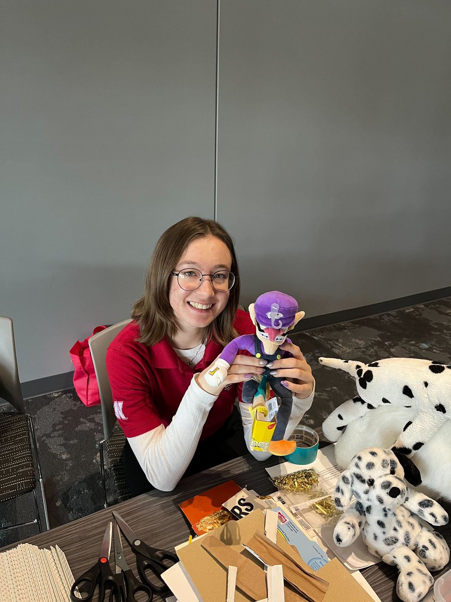ean_neb's tweet photo. Our engineering carnival on Sunday was a success! Our ambassadors had so much fun teaching students about circuits, prosthetics, roller coasters, and more! A huge thanks to everyone who came! https://t.co/Mab12ZpMAo