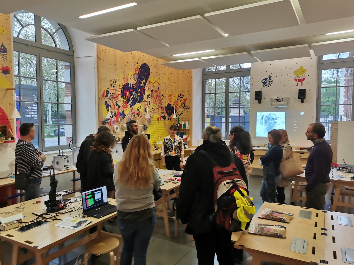 En direct de la soirée enseignants du <a href="/QuaiDesSavoirs/">Quai Des Savoirs</a> organisée en partenariat avec <a href="/DAACToulouse/">DAAC Toulouse</a>. L'occasion de découvrir #PlateauCreatifduQuai #QuaiDesPetits et #ExpoEspritCritique et nos offres scolaires pour tous les niveaux et nos projets #EAC #EMC 🧐😉