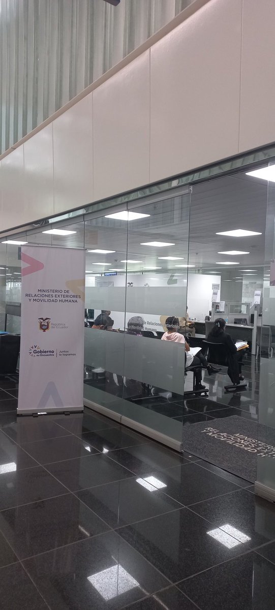 ecuadorvisas593's tweet photo. 我有时间不使用这个社交网络。 我们继续在厄瓜多尔工作并帮助中国人处理他们的文件。

临时和永久签证。 文件的合法化。 以及更多服务。🇪🇨🇨🇳 https://t.co/YOkfC0c1Hw