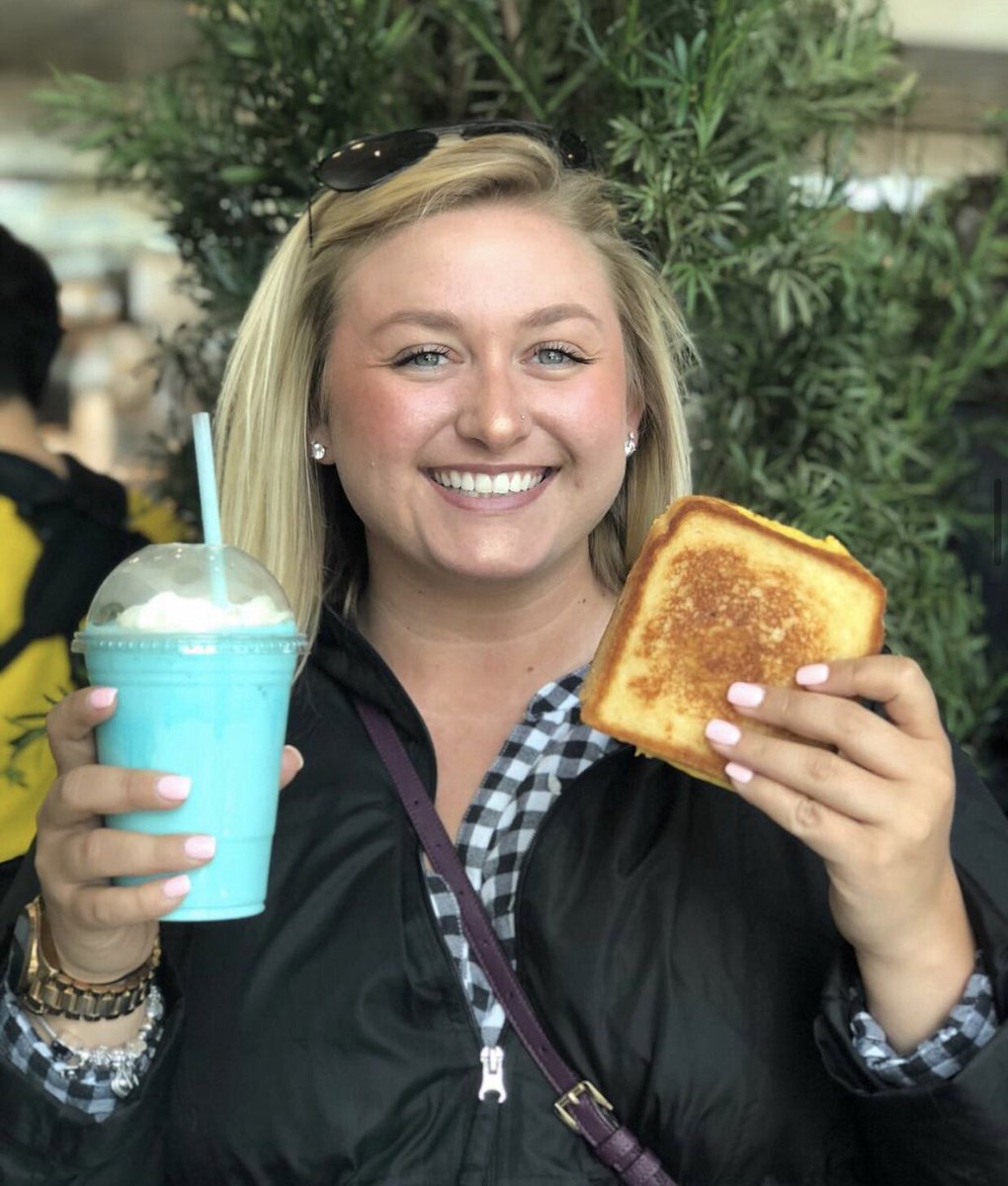 koppscustard's tweet photo. Pair off one of our Blue Moon Shakes with a nice Grilled Cheese in honor of National Grilled Cheese Day today! π§πππ
#KOPPS #KoppsFrozenCustard #NationalGrilledCheeseDay #KoppsCustard #AprilShake #BlueMoonShakes #ShakeOfTheMonth #KoppsGrilledCheese #GrilledCheese #BlueMoon https://t.co/bg7If5eJlA