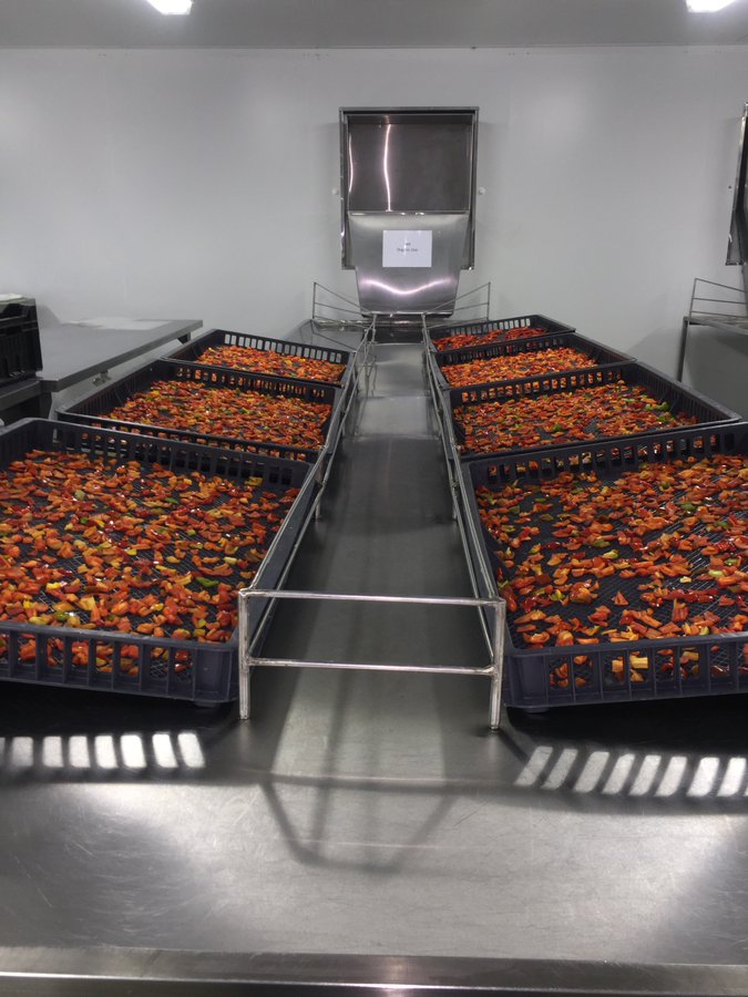 #TechTuesday : Food drying
Food drying is one of the oldest methods of preserving food for later use. It can either be an
alternative to canning or freezing, or compliment these methods. 
<a href="/MastersSouth/">Food Masters South Africa</a>
 UAI graduate uses below drying methods.#UAI #WIBCFARMING #Agripreneurs