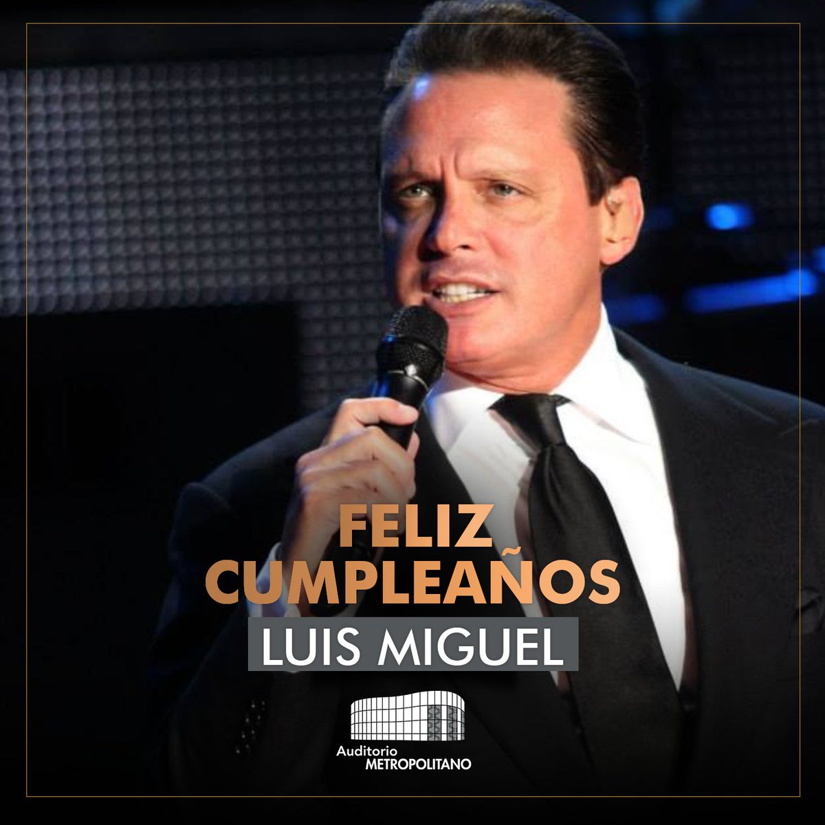 ¡Feliz cumpleaños Luis Miguel <a href="/LMXLM/">Luis Miguel</a> !  

#AuditorioMetropolitano