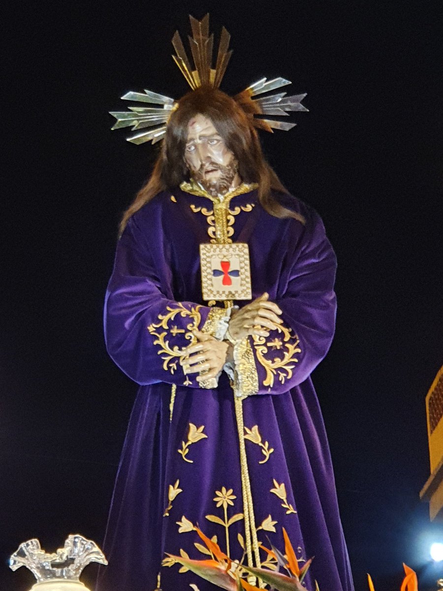 NPJN_Archena's tweet photo. Empieza la procesión del Martes Santo. Desfila JESÚS DEL RESCATE, de la HERMANDAD DE NUESTRO PADRE JESÚS NAZARENO Y SANTO SEPULCRO. Esperemos que el tiempo nos respete. https://t.co/IwDZGBFDMc