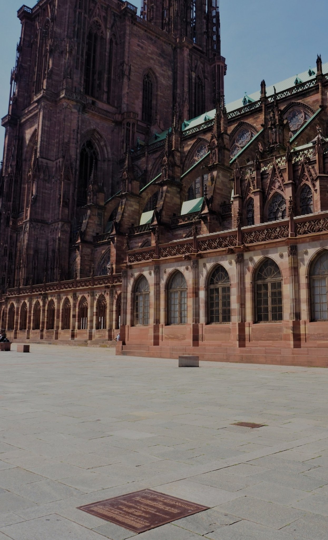 Panamza on Twitter "Un Mémorial "dupliqué" également par la