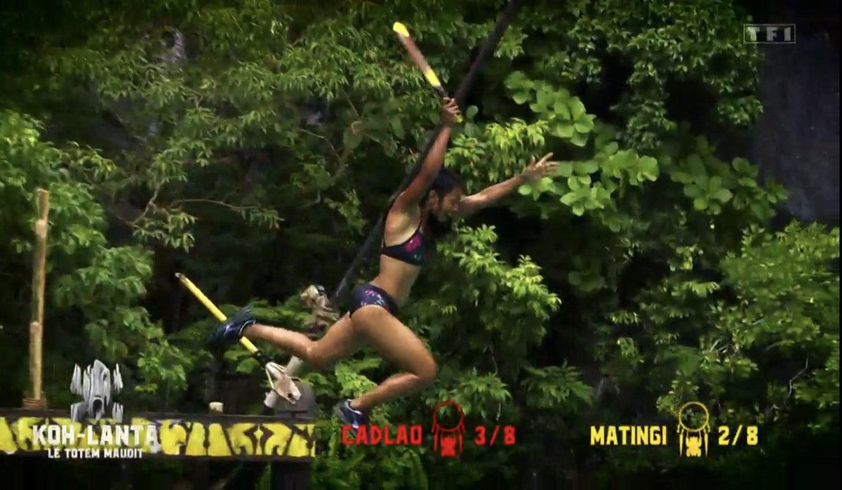 Ynn_lu's tweet photo. Et c’est ainsi, que le SETHACÉ, mammifère terrestre, à rejoint la mer pour la première fois de son histoire, et ne l’a plus jamais quitté #KohLanta https://t.co/LaaAuZF4Xe