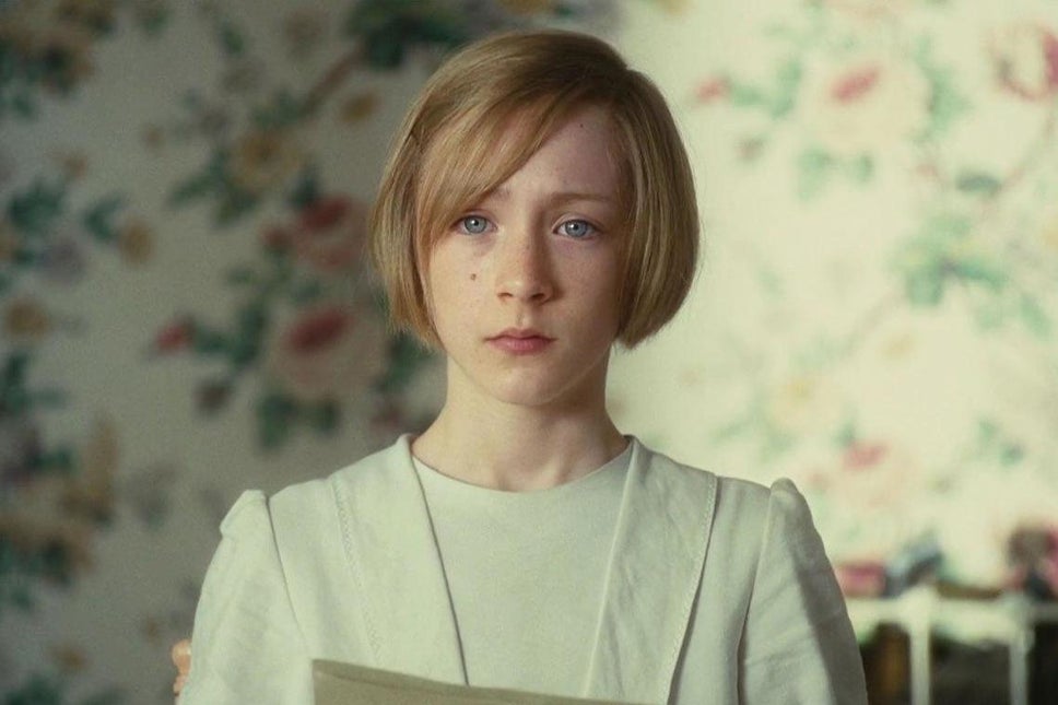 mrbrianrowe's tweet photo. Happy birthday to the glorious Saoirse Ronan, who should've won an Oscar for SOMETHING by now https://t.co/LQI4YEv1Kg