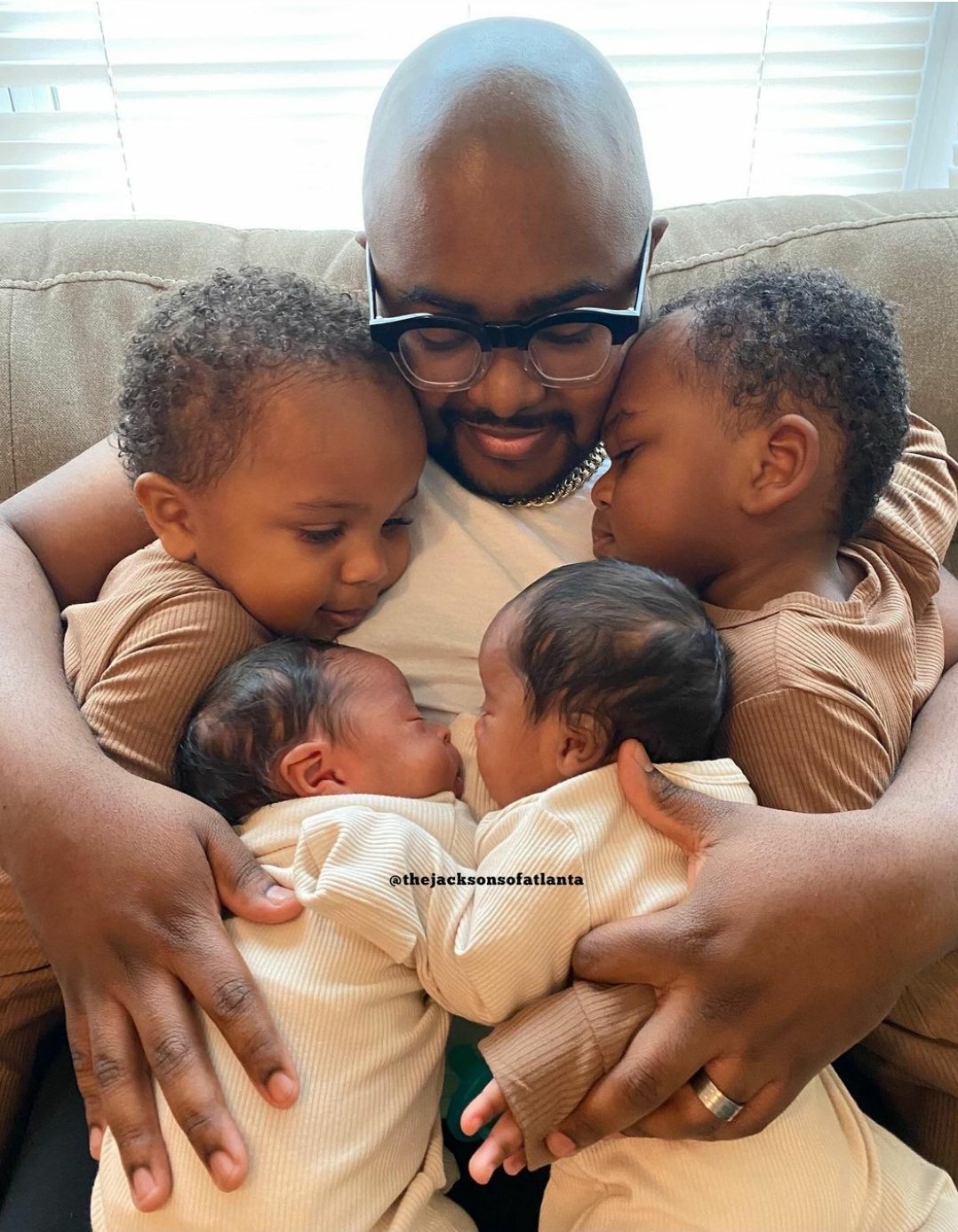 Cute Black Babies on X: "A father, his twin boys, and his twin newborn  boys🤎😊 (Instagram: thejackson_twins) https://t.co/h93v8wcxlw" / X