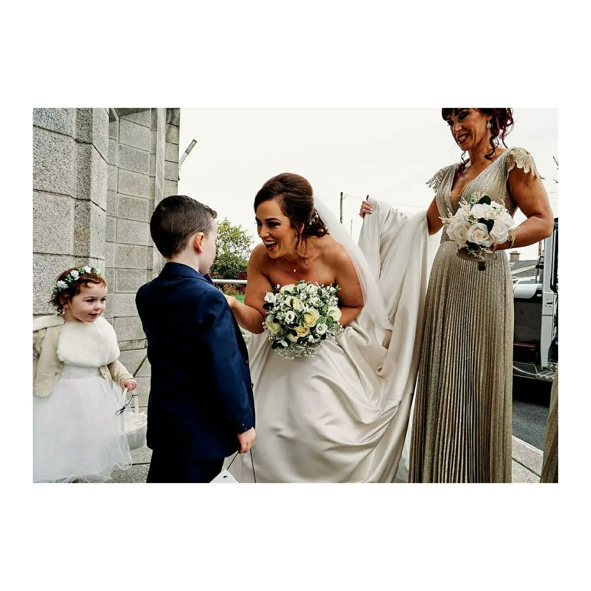 MRNIJames's tweet photo. Wedding prep but your a child ///// #waterford #ireland #waterfordwedding #irishwedding #irishweddingphotographer #weddingphotography #wedding #weddingmoments #weddingprep #ninedots #fearlessphotographers #wpja #mywed #thisisreportage #weddingsonline #onefabday  #brideandgroom https://t.co/CEQ878eomk