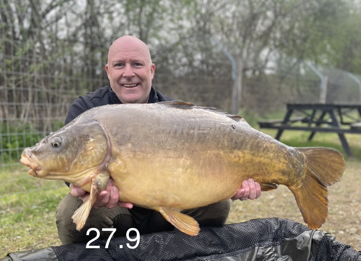 Two staff out doing the do today Dave with a fat 33lb mirror and Len with a 27lb mirror