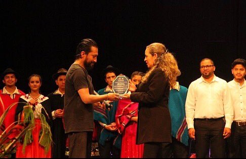 Hemos asumido un nuevo reto con la bendición de Dios el apoyo de nuestra Alcaldesa y el trabajo coordinado de nuestras autoridades. La misión es, dejar huella. La visión, ser entes de cambio y fortalecer la actividad artística de nuestra ciudad #LojaEsCultura <a href="/MunicipioDeLoja/">Municipio de Loja</a>