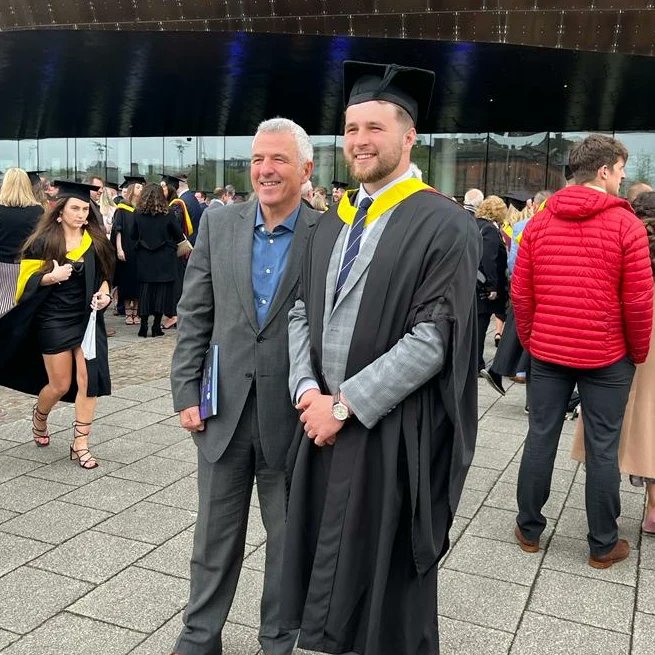 Harry Jones tweet media