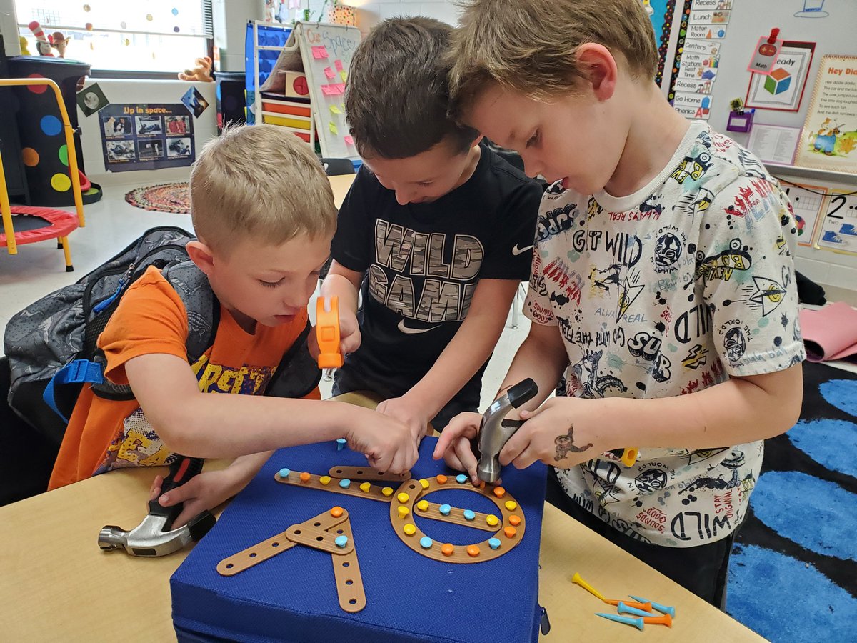 KinderCats ❤ New Tools to help us learn TY <a href="/NeoshoSD/">Neosho Wildcats</a> and <a href="/ConnieBryant15/">Connie Bryant</a> #tweetingtuesday