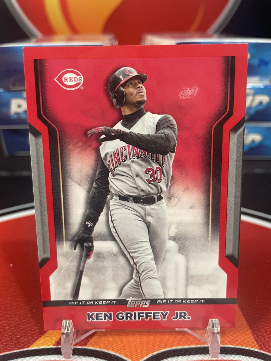 RedHotBreaks's tweet photo. @Topps rip Ken Griffey Jr 1/1💥🔥 https://t.co/aJnSKymQAE