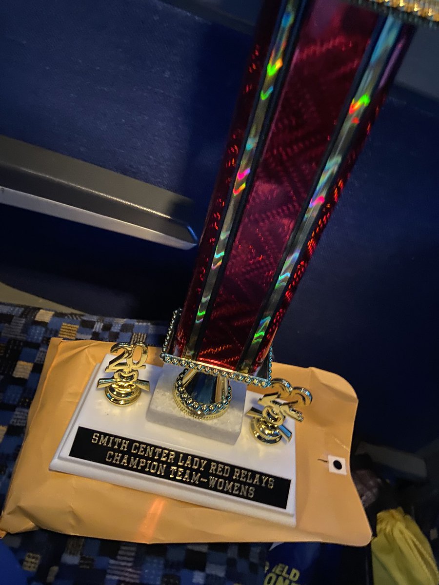 BlueJCoachJones's tweet photo. Boys = 5th, Girls = Lady Red Relays Champions! Proud of you - #bluejaystogether https://t.co/om6Z0zhp0W