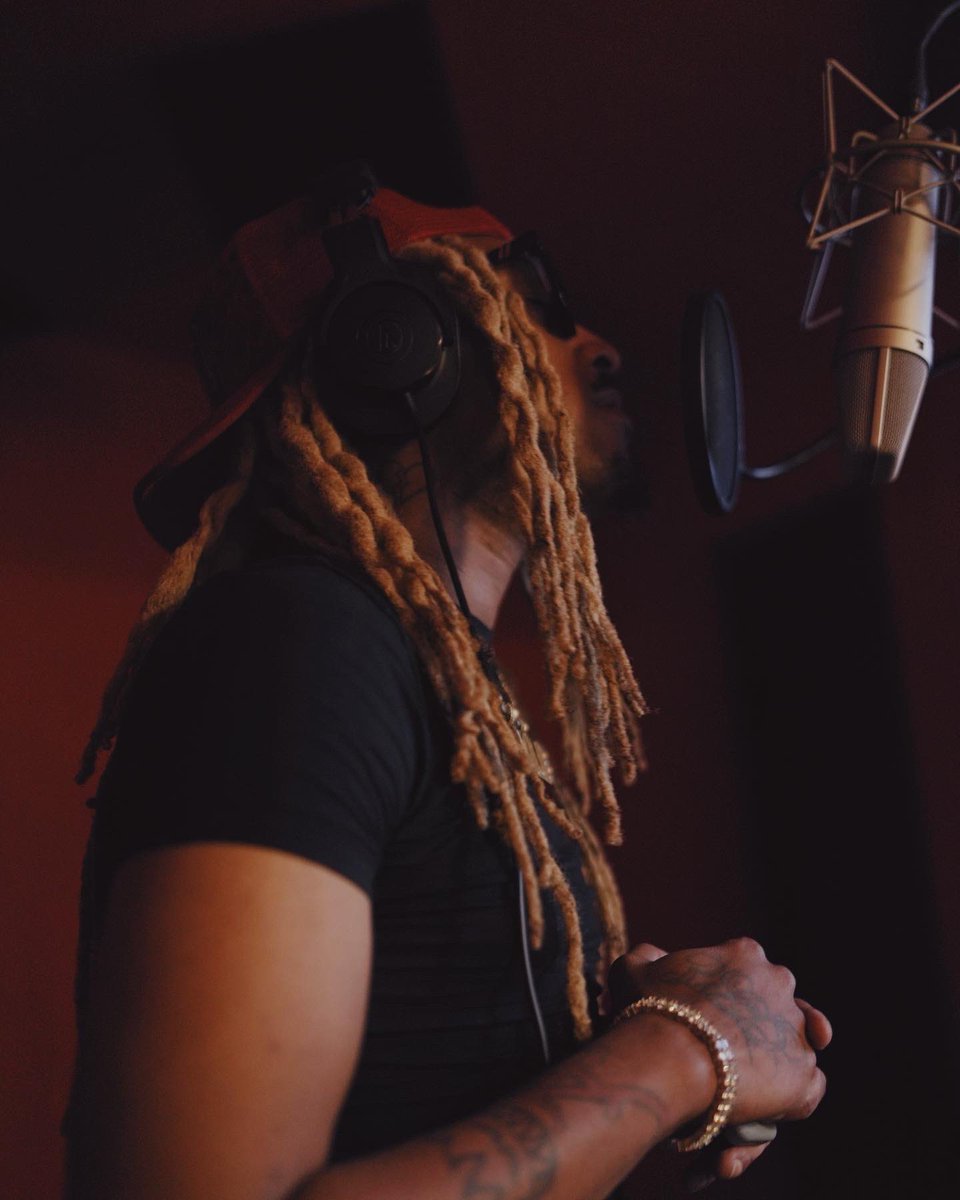 lilmonstanow's tweet photo. They know Monsta deadly when he get in dat booth! 🔥😈

Photos by: @cj_edu 
#MLB4E👹 
#GOATY🐐 https://t.co/e2su7JW5t4
