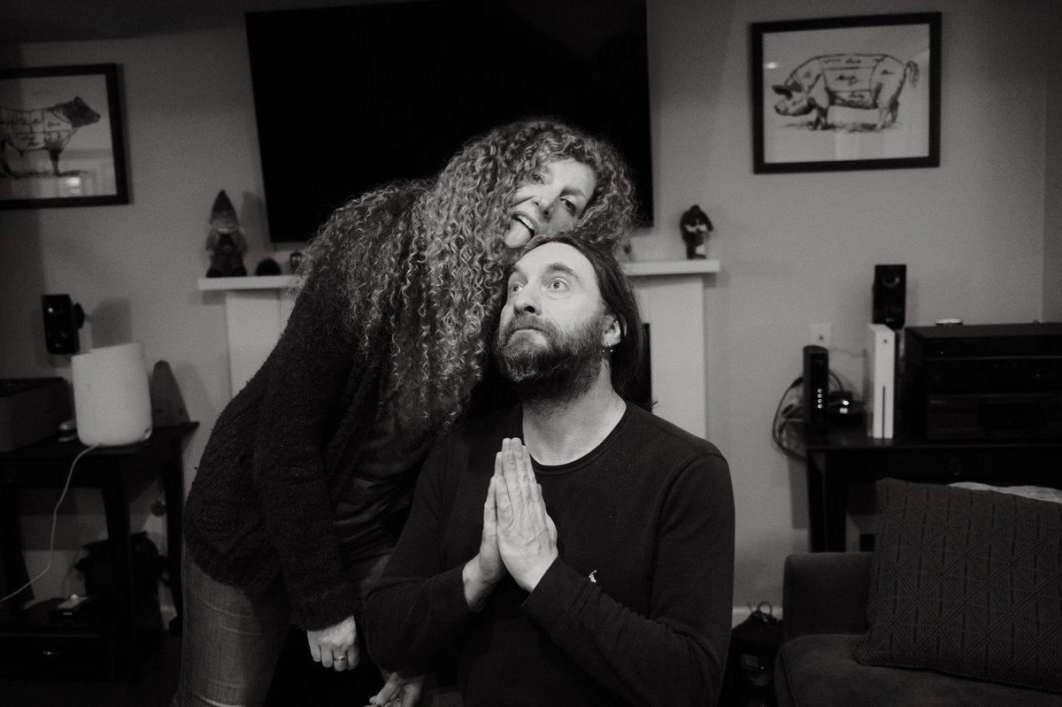 preset1's tweet photo. @BraydenCreation Portrait of my band mates. Cracks me up. #x100v #sooc https://t.co/M1kAUgPAfV