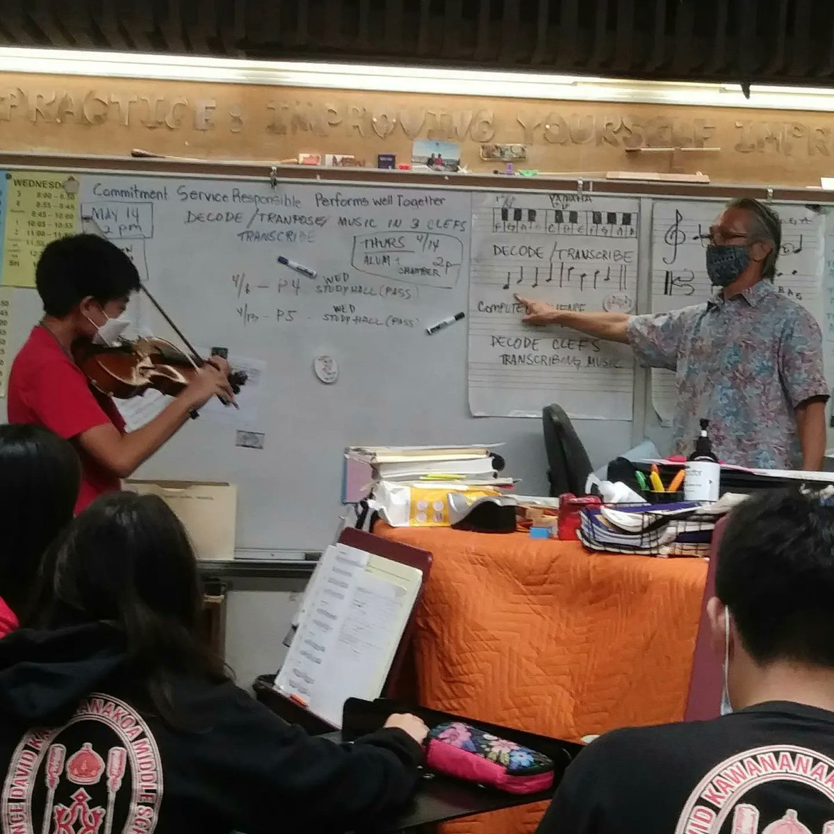 KawananakoaMS's tweet photo. Mr. Danny Mewβs Advanced Orchestra class decoded the music of other instruments, much like computers decode inputs π»π»
#ComputerScienceIntegration https://t.co/5xIjbN035l