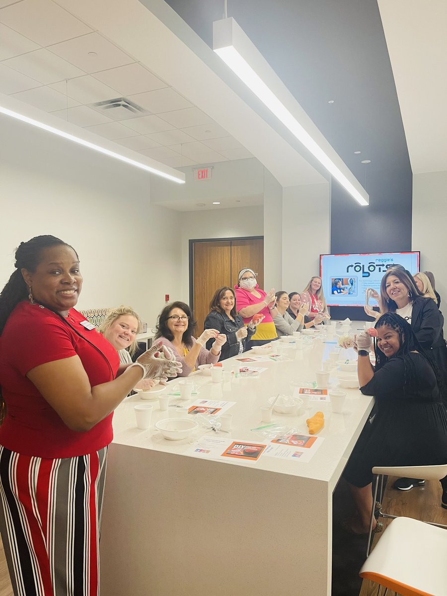 Thanks <a href="/CarterCollins24/">Christine A. Collins</a> &amp; <a href="/Region10ESC/">Region 10 ESC</a> for today’s session. Engagement with Playdoh was so fun!