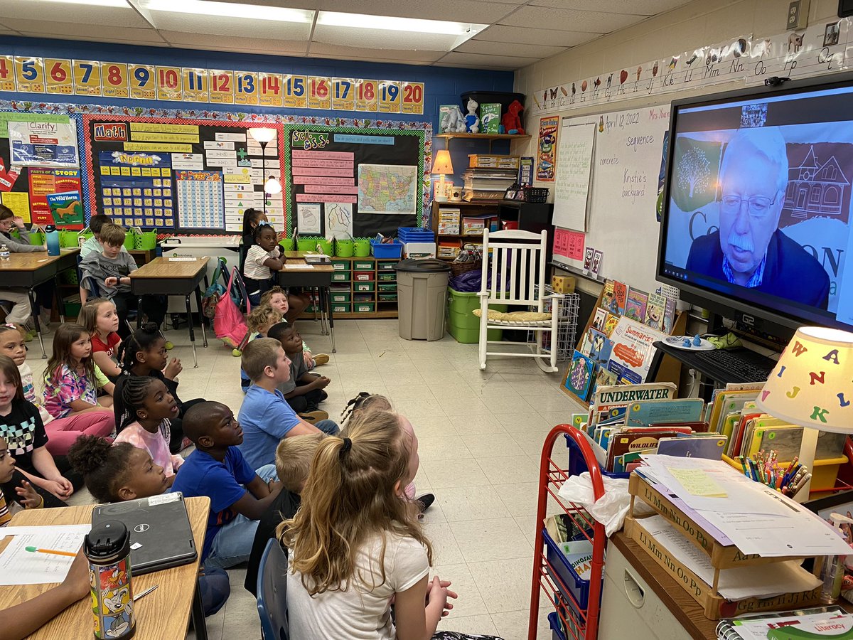 Mayor Horton spoke with <a href="/HeardMixon/">Heard-Mixon</a>  Second Graders about his role in our government, his job, where he works, and answered our questions. Thank you Mr. Mayor! We learned a lot!