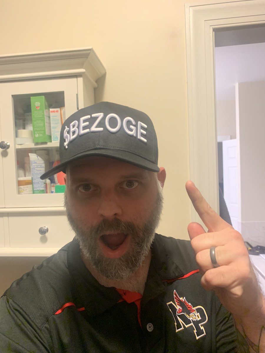 Chefchriswillis's tweet photo. Got this in the mail today and can’t wait to wear the crap out of this one.. #bezoge #goingtomoon #bestinvestment https://t.co/lLdeCbpndq