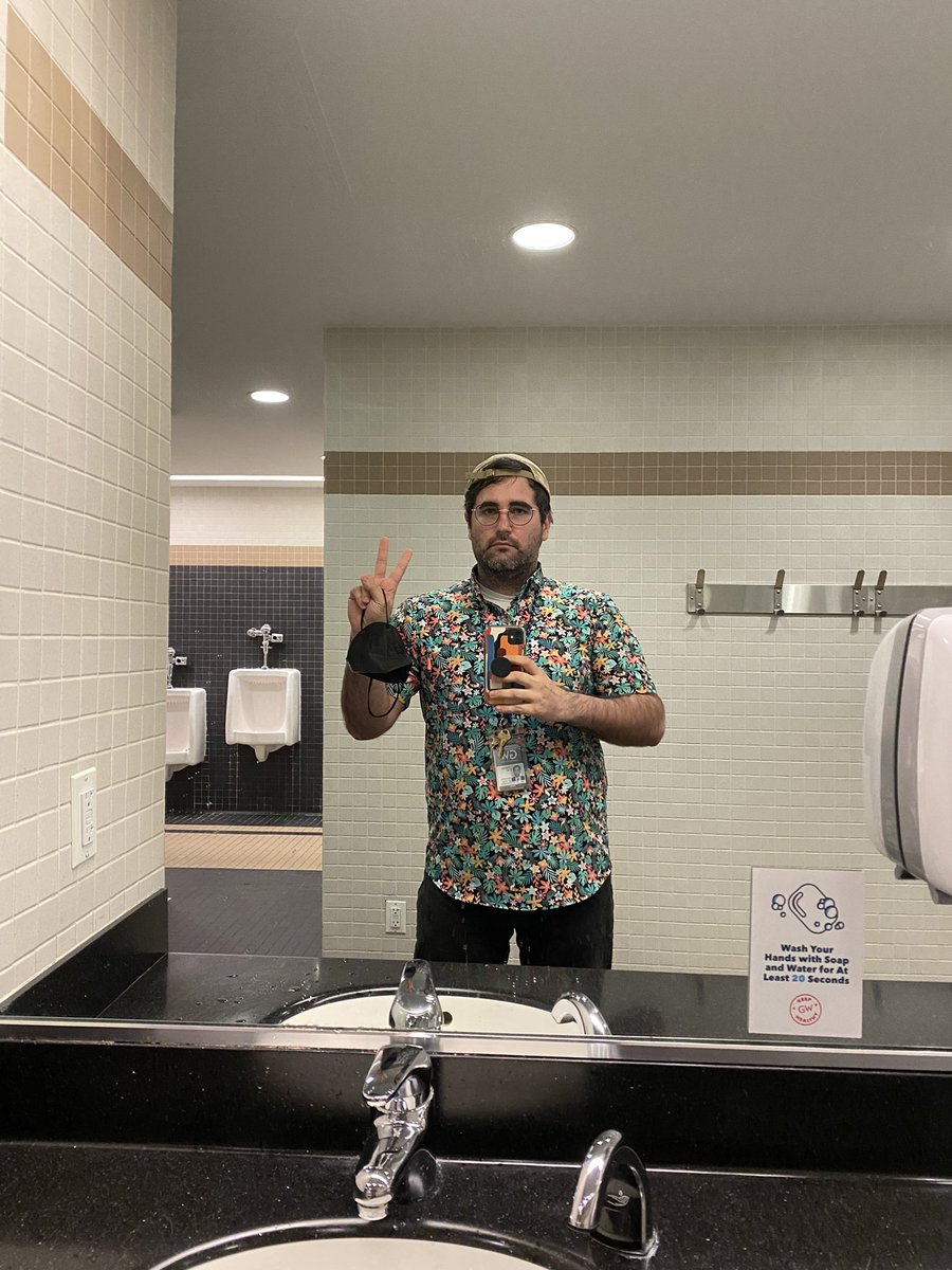 PatrickCorrEdD's tweet photo. My cool class of cool undergrads said they liked my shirt. So, you canβt tell me shit tonight #CoolProf #MedEd https://t.co/mjJwWP82m8