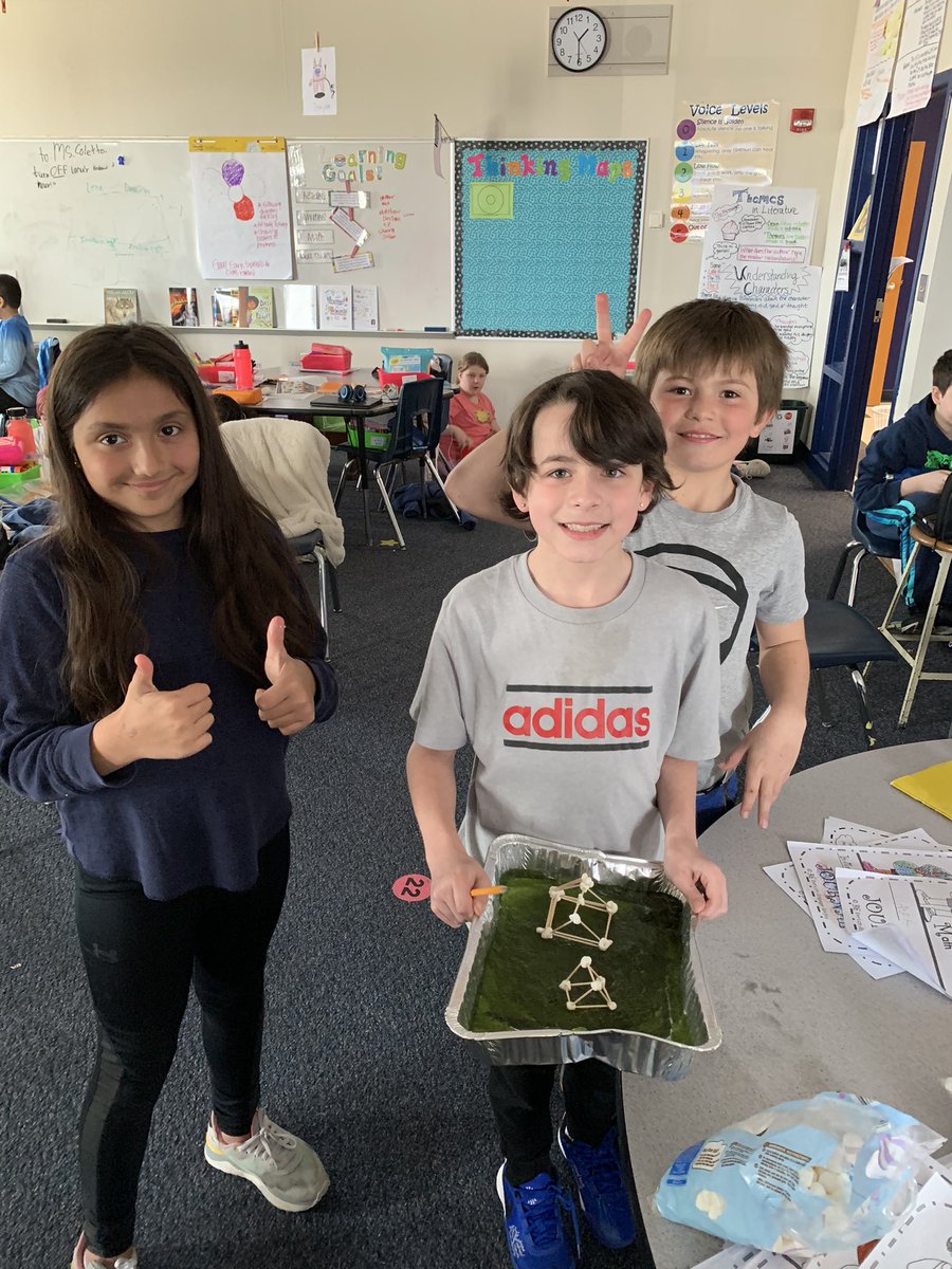 jhcolet87's tweet image. Creating structures that could withstand an earthquake! #stemchallenge #extremeweathersolutions #bhwarriorpride @Bighollowelem  Contributing to the principal’s science challenge!