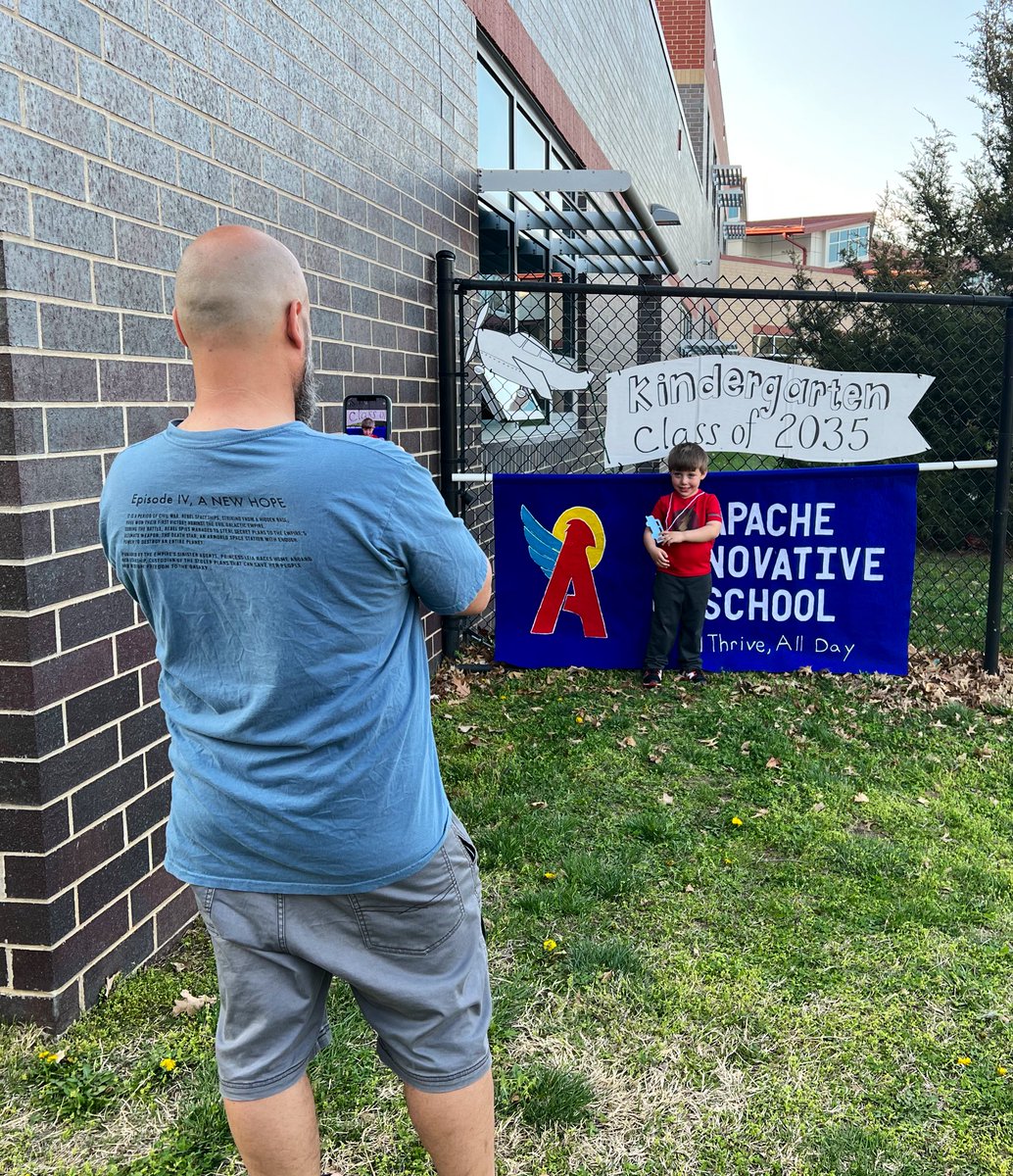 Wonderful turnout for kindergarten roundup <a href="/ApacheIS512/">ApacheIS SMSD</a>! Love the excitement in the air for the class of 2035! #AISfamily #AllThrive
