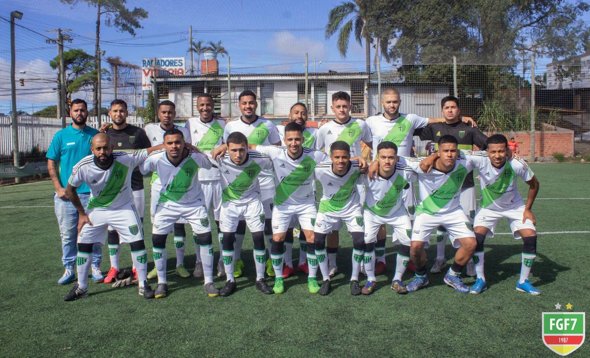Kenyafut7's tweet photo. Repetindo, foto pesada e grupo fechado! 💚🔒 https://t.co/1UqIMxmFYX