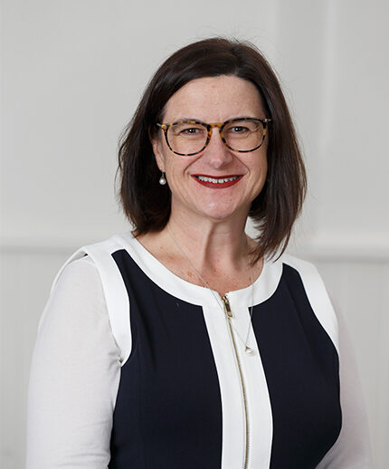MentalHealthVic's tweet photo. We are very excited to announce Marcelle Mogg will step into the role of CEO of Mental Health Victoria from 4 July 2022.

Marcelle has over 25 years’ leadership and management experience of large-scale health and social service organisations in the NFP sector.

Welcome Marcelle! https://t.co/qOKnGpwmZL