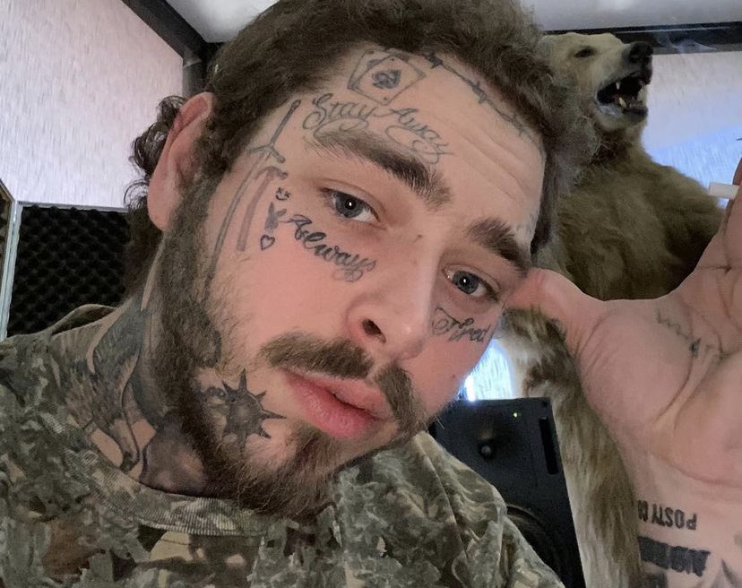 DailyRapFacts's tweet photo. Post Malone’s new album is dropping in May https://t.co/B3BJh98kjP