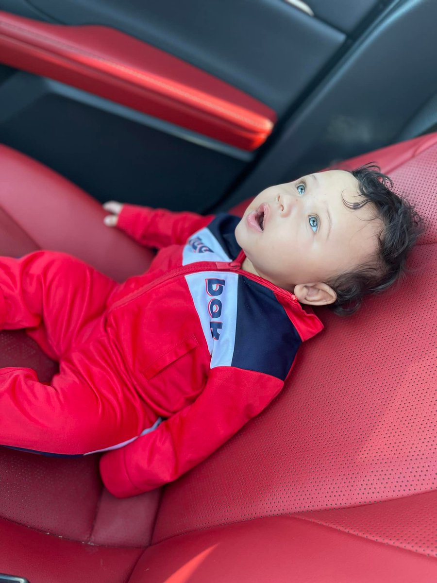 Ya Fav Naybahood Bald Guy 🐻 tweet media