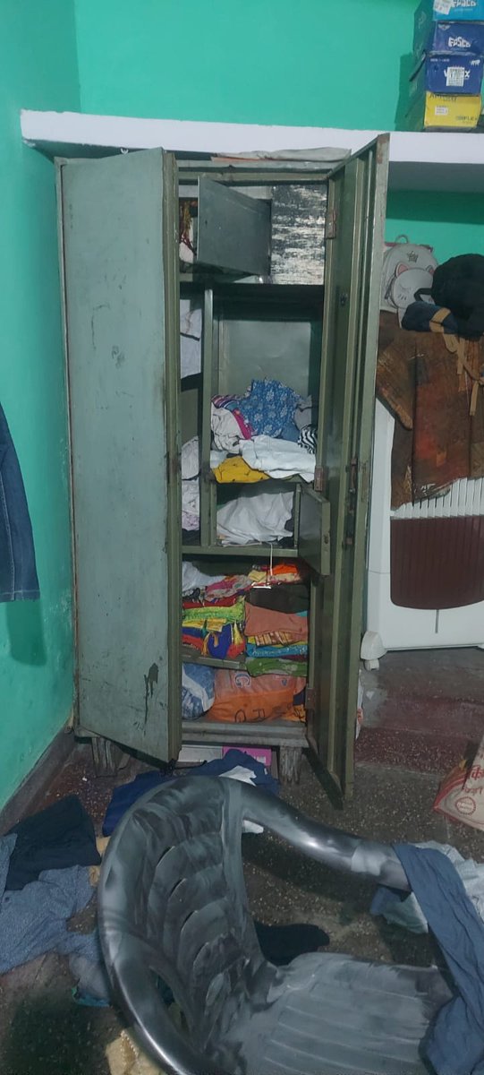 itzMrUS's tweet photo. दलित परिवार पर बल, शासन एवं धन का दुरूपयोग !! 
@myogiadityanath @myogioffice @CMOfficeUP Honorable Sir! Pls help my poor victim Scheduled Caste Family. I learnt All are equal, where is equality ?
We r helpless &amp; Police is not helping us.
Yours truly !
 #दलत_परिवार_पर_अत्याचार https://t.co/aGKuHSIYdg
