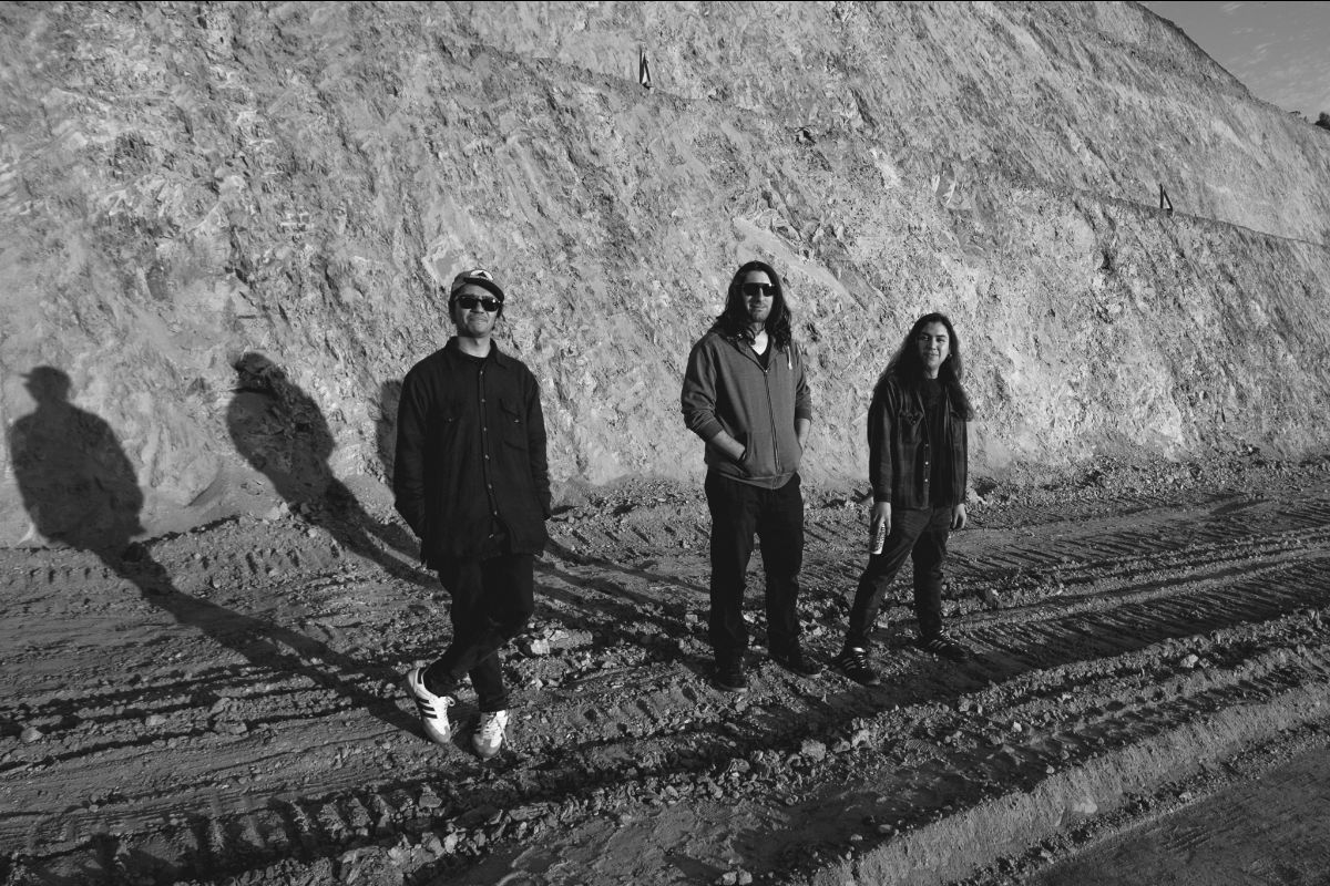 rockaxisoficial's tweet photo. Stoner y tradición rockera: #Divinorum lanza nuevo single "Control". Todos los detalles https://t.co/2BVhYYeNWp https://t.co/QfPKbl07VN