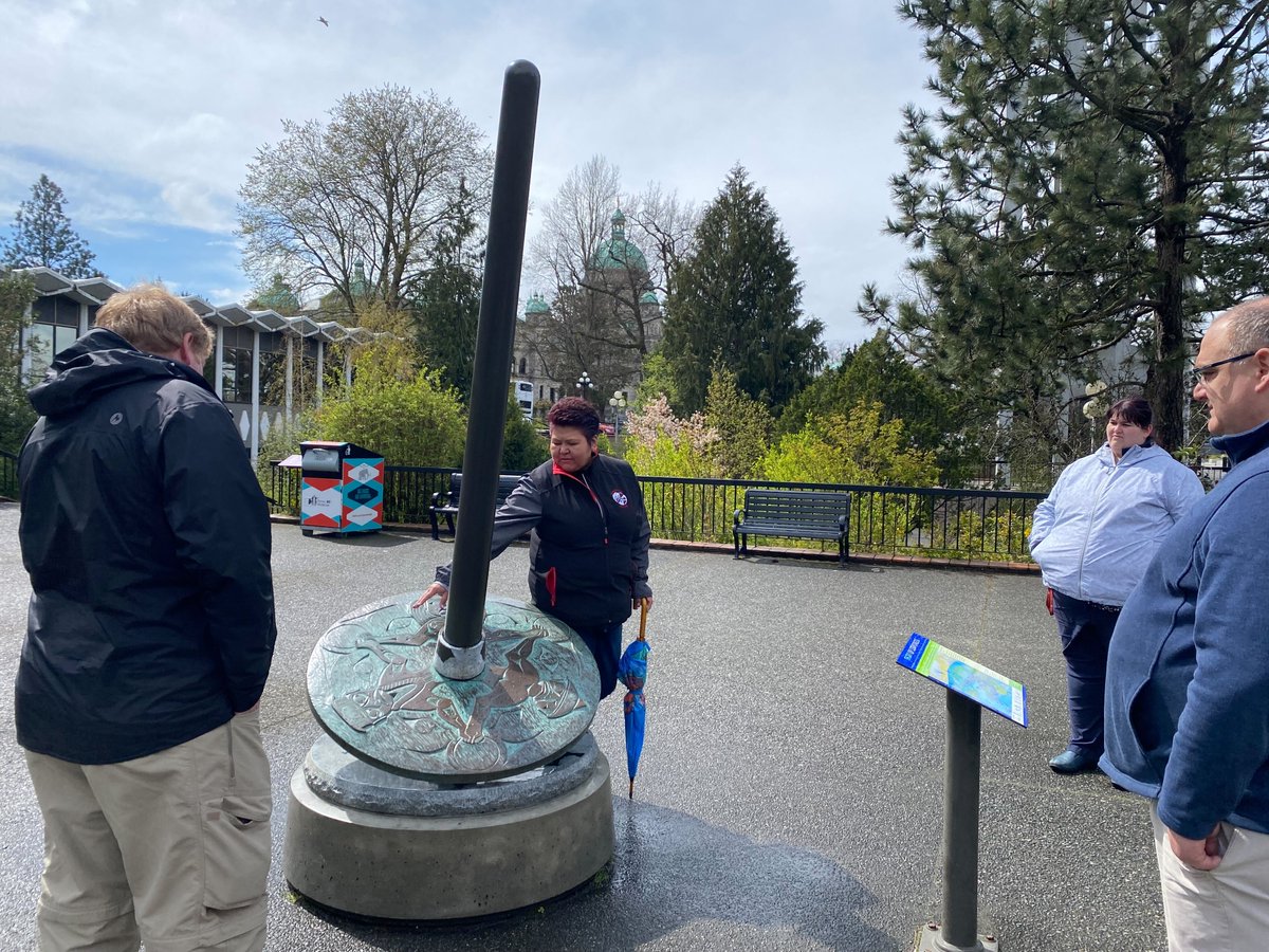 4VICorp's tweet photo. Thank you to Cecelia Dick of Songhee’s Nation and the #VancouverIsland #Tourism Conference delegates who joined the "7 Signs of the Lekwungen" walking tour with @ExploreSonghees today to #exploreVictoriaBC #TVIconference https://t.co/xwpCisWJ6y