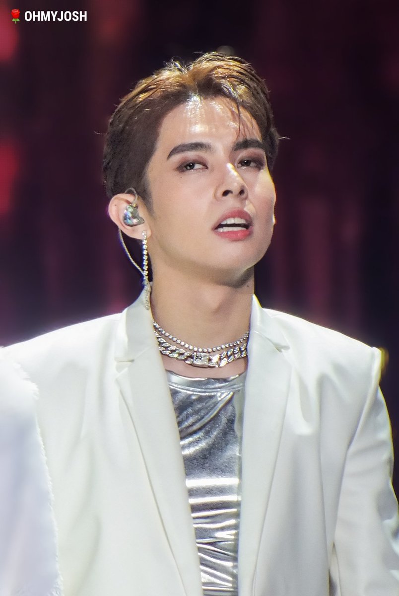 OhMyJosh1022's tweet photo. HQ 220410 SB19 JUSTIN  PPOPCON @ Smart Araneta Coliseum

@jah447798

@SB19Official #SB19_JUSTIN
#SB19at2022PPOPCON https://t.co/LkmlZdanMc