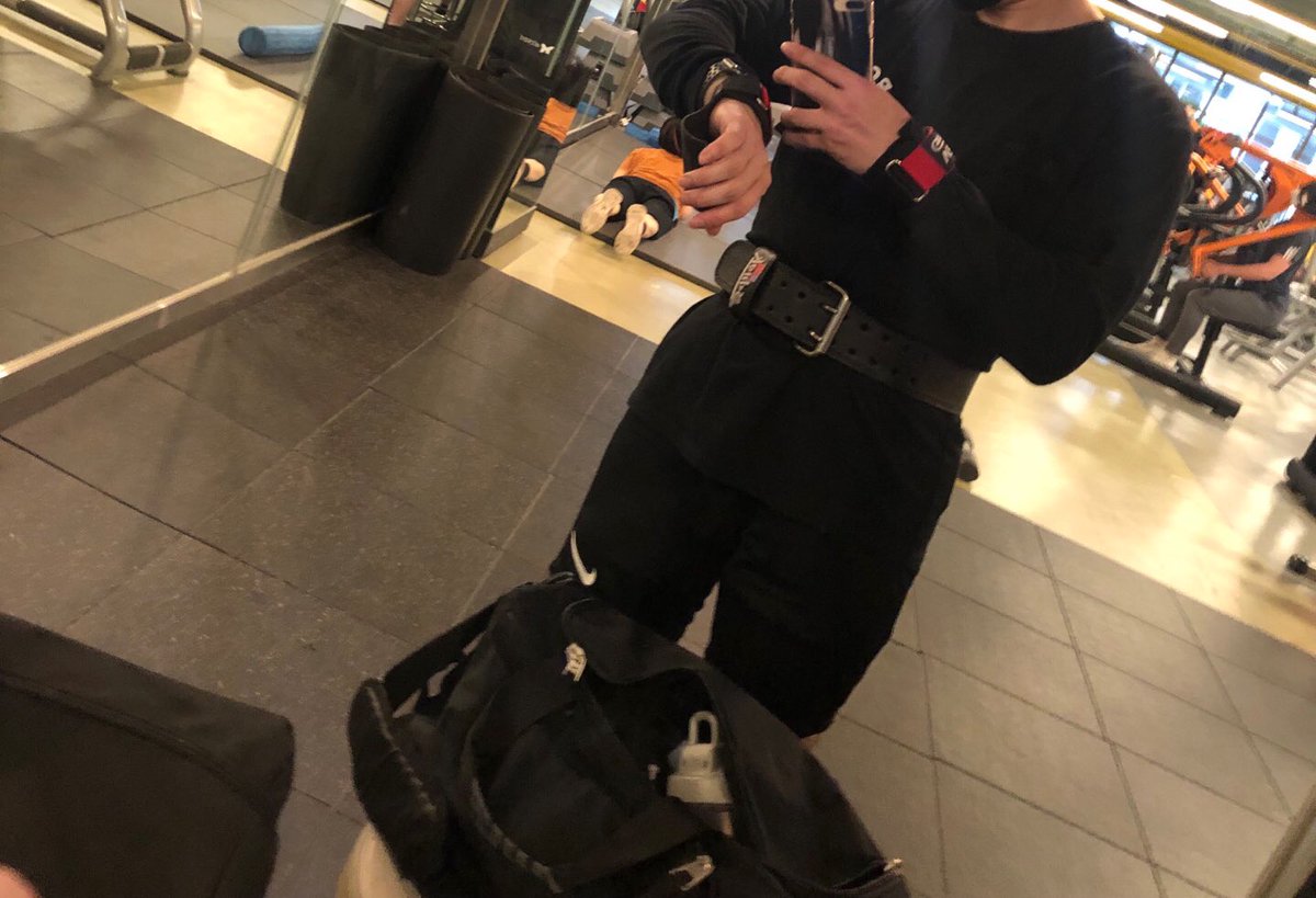 #섹트 #서울 #강남 
날씨 또 시원해졌다 아주 좋아,,