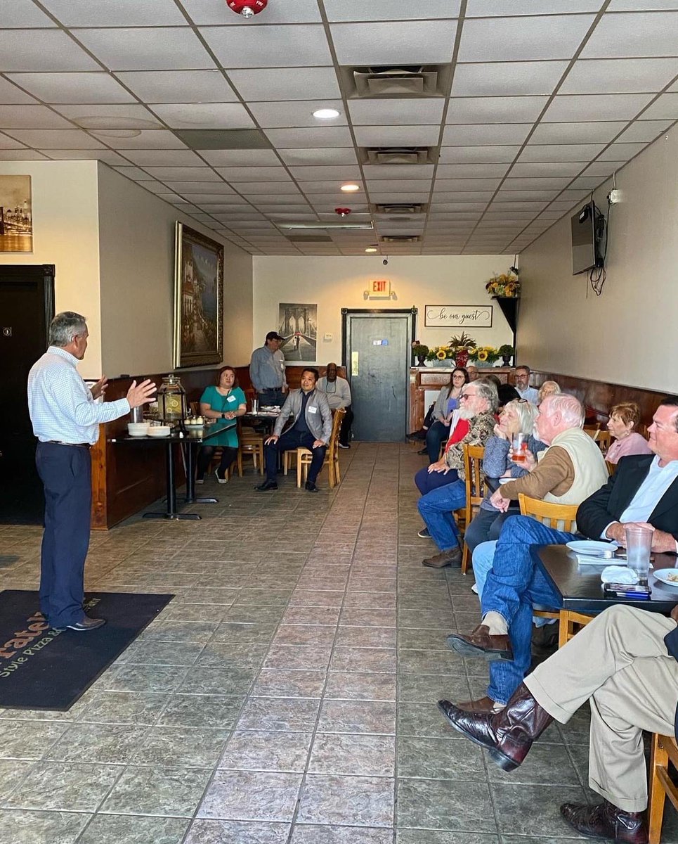 JodyHiceGA's tweet photo. We had a great time at our Meet and Greet in Gwinnett last week!

These voters are ready to elect new leadership to the Secretary of State's office who will fight to ensure that Georgia's elections are free, fair, and SECURE! Let's #BootBrad and #RenewIntegrity in our elections! https://t.co/3nrfhcGF51