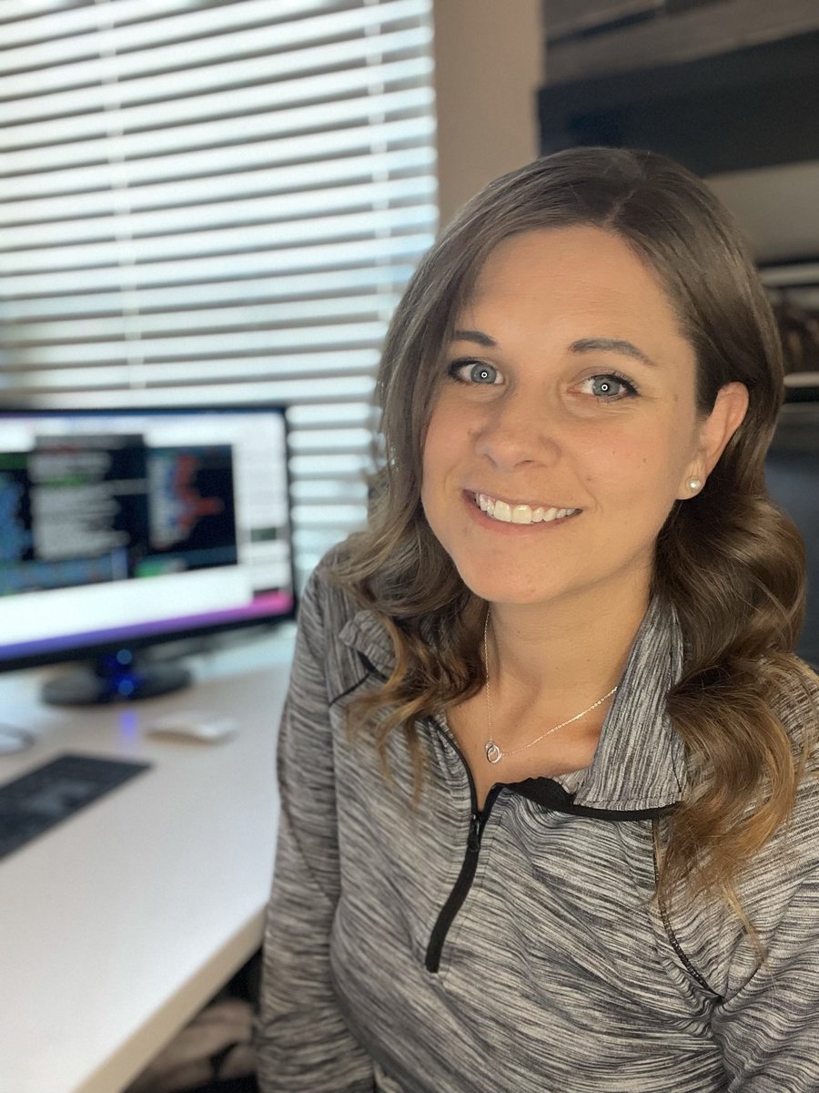 kaydaustin's tweet photo. I have stage iv cancer &amp; just announced that I accepted a new job. The number of ppl advising me to not disclose my dx is astounding. My dx is my greatest strength, not a weakness. I won’t acknowledge it as anything less. Incredibly grateful to be joining a team that agrees 😎 https://t.co/yJkaza7eNm