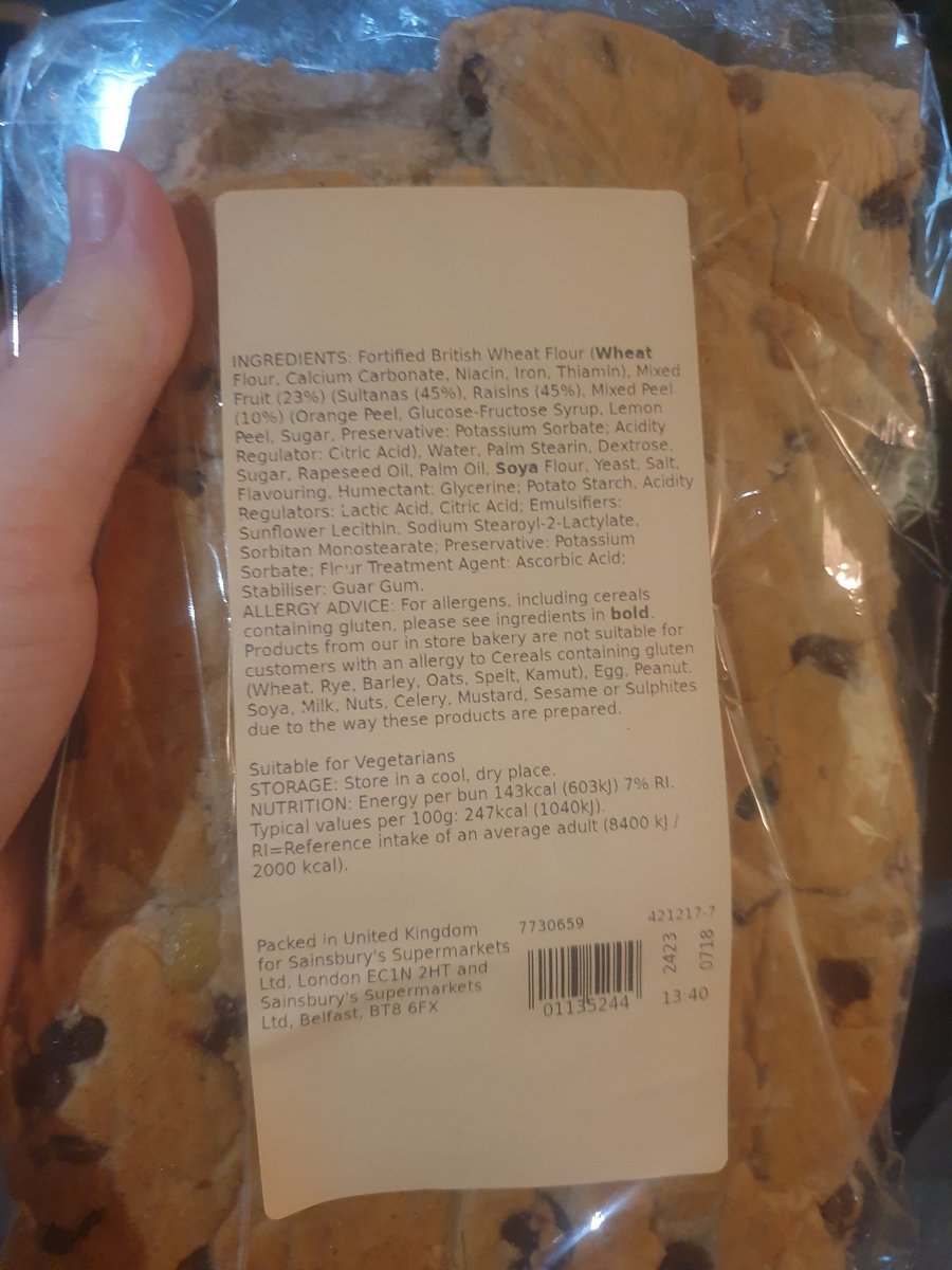 maireadm91's tweet photo. @sainsburys bought these hot crossed buns today but there is no bbe/use by date any reason for this? https://t.co/niwquKlY38