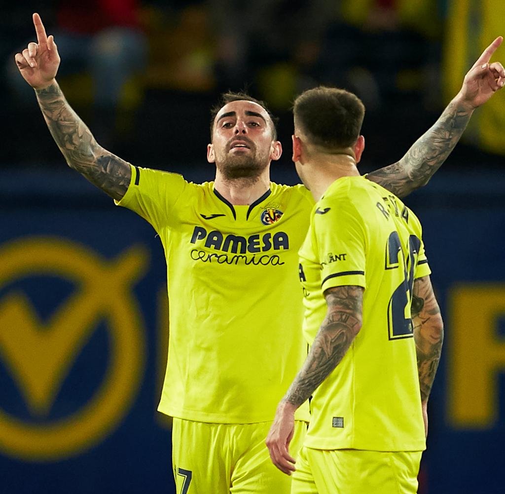 Dieser Moment wenn man Villareal als Freilos abstempelt und am Ende gegen die rausfliegt. Das sind die Fans des FC Bayern München. #FCBVIL #Villarreal