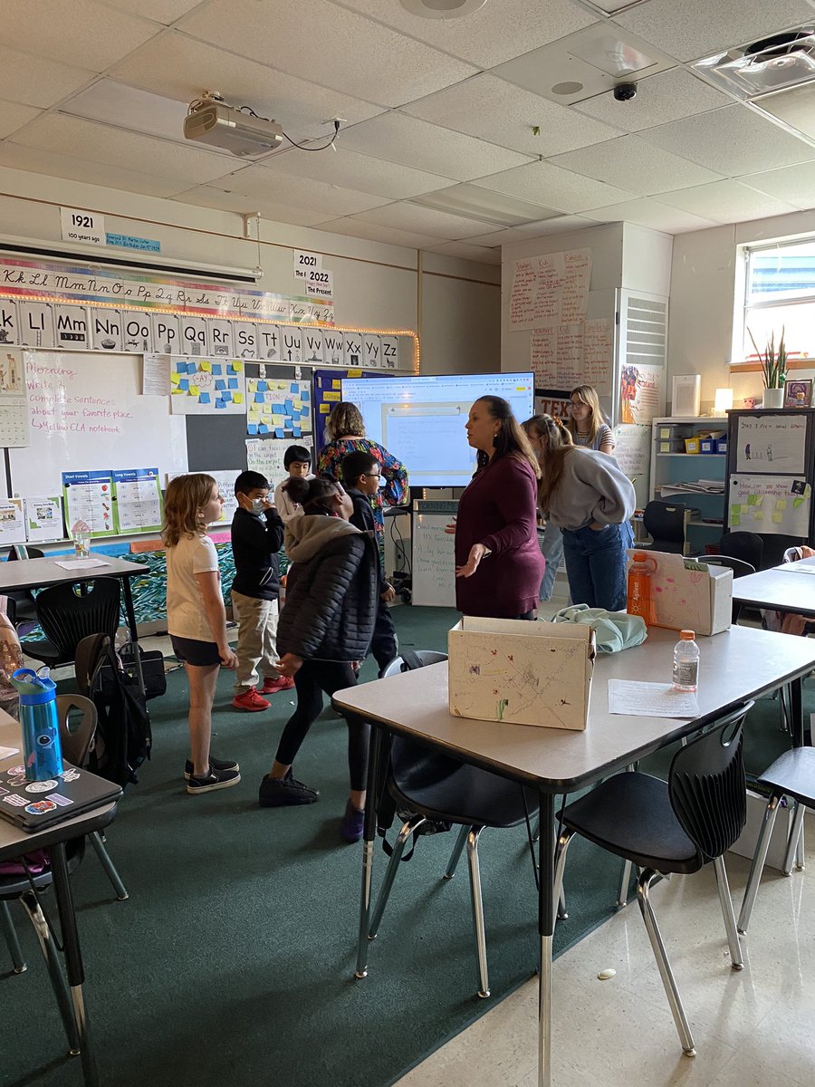 Theresa_SEL_CPI's tweet photo. Proud to showcase @JHoustonElem for our 1st in-person @AISD_SEL_CPI  tour since 2019. Student leaders, classroom &amp; school-wide practices, so many things 🌱here. @aalonso_AISD &amp; @KorinneLitrell thank you for your leadership and partnership in this work. https://t.co/WNH1IQukSB