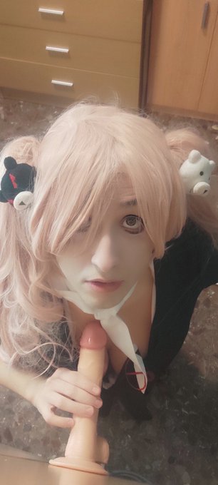 1 pic. a good sissy is allways cutter with a cock in his mouth???
#femboy #sissy #trapthot #mtfnsfw https://t