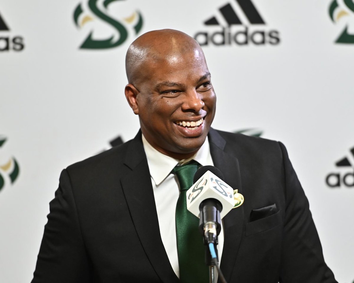 Sacramento State Men's Basketball tweet media