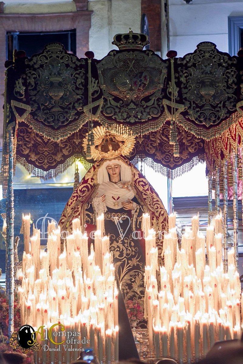 HdadPanaderos's tweet photo. #LosPanaderos22 | Y volvió aquello que nunca se fue, porque siempre estuvo.

Hoy es #MiércolesSanto 

📸 Daniel Valencia 

#OrfilaPanadera #SSantaSevilla22 https://t.co/xkETkLxS4T