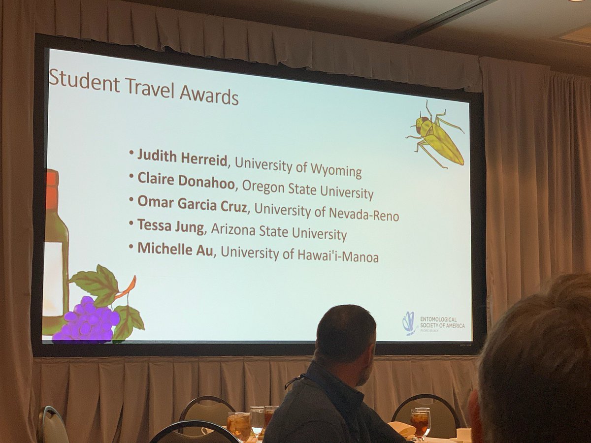 DrLaurenWeidner's tweet photo. Proudest lab mama right here🥳🎉✨#PBESA2022 https://t.co/fS0hbCSO81