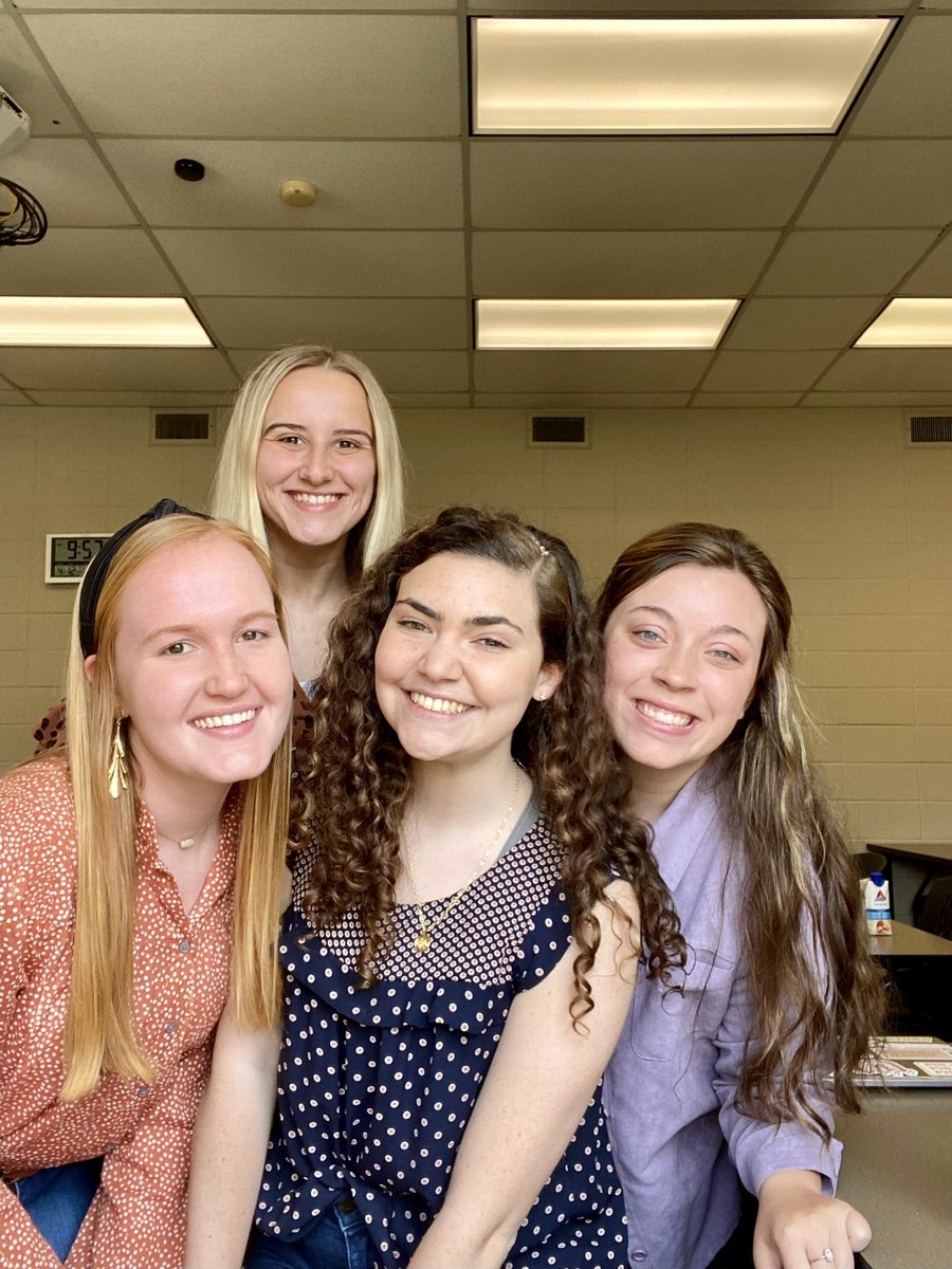 Molly Ward tweet media