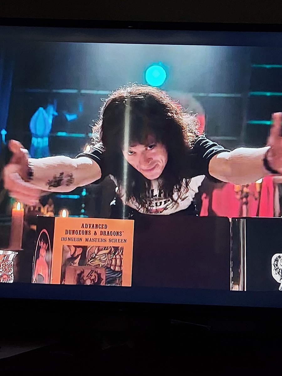 ScatterBrainUK's tweet photo. @matthewmercer I'm loving the fact their covering your origin story too. 
Eddie looks likely he's gonna be a lot of fun. 
#ItHasBegin
#StrangerThings4 https://t.co/3BVSgPaOBu