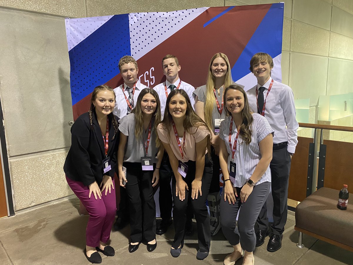 STJfbla's tweet photo. What a fun few days we have had at the MO State FBLA Leadership Conference! Congrats to everyone who qualified and competed! #MOSLC22 #StjFBLASuccess @stjKristinLorts @STJTigerSports https://t.co/npWSXtsEx1