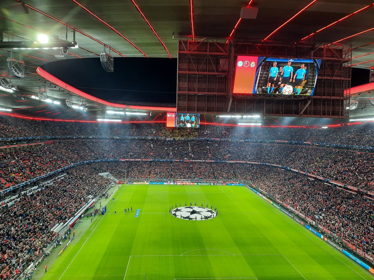 nordicstadiums_'s tweet photo. What a drama as #Villareal knocks mighty @FCBayern out of the @ChampionsLeague 
👥 70.000
#groundhopping #FCBayern #GerdMueller #championleague https://t.co/8Zlec7aoIR